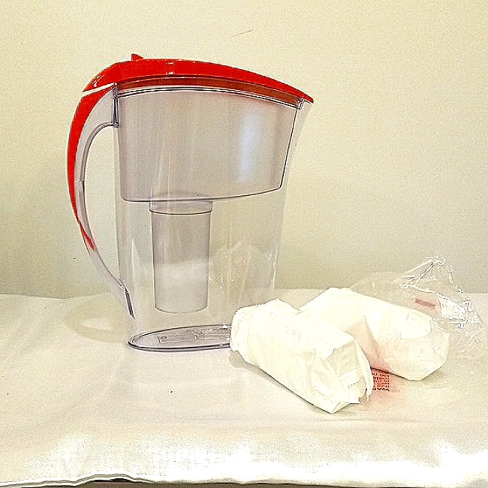 Water Filter Pitcher Large, free with purchase over 20